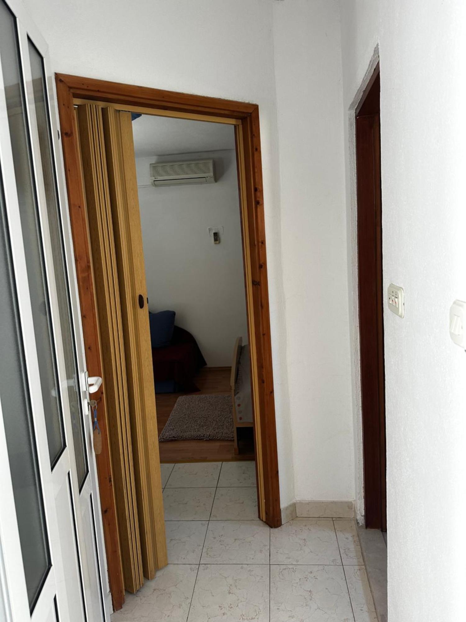 Apartments Sevo โตรกีร์ ภายนอก รูปภาพ