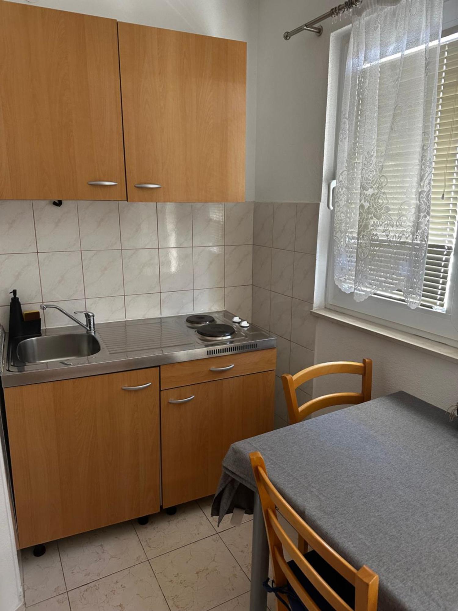 Apartments Sevo โตรกีร์ ภายนอก รูปภาพ